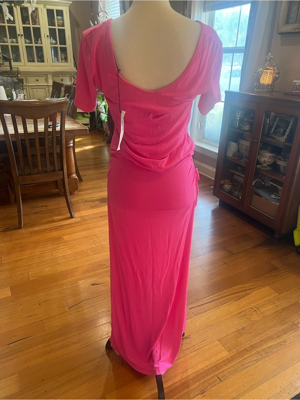 Women’s Hot Pink Maxi Dress - Short Sleeve - Picture 5 of 7